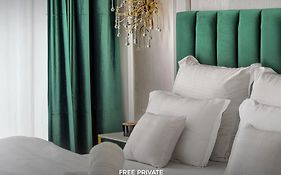 Sika Imperial Garden Apartment - Cazare Arad - Self Check-In